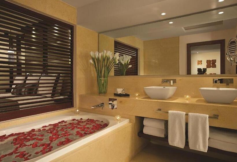 سوئیت جونیور با چشمانداز باغ, Secrets Playa Mujeres Golf & Spa Resort   All Inclusive Adults Only