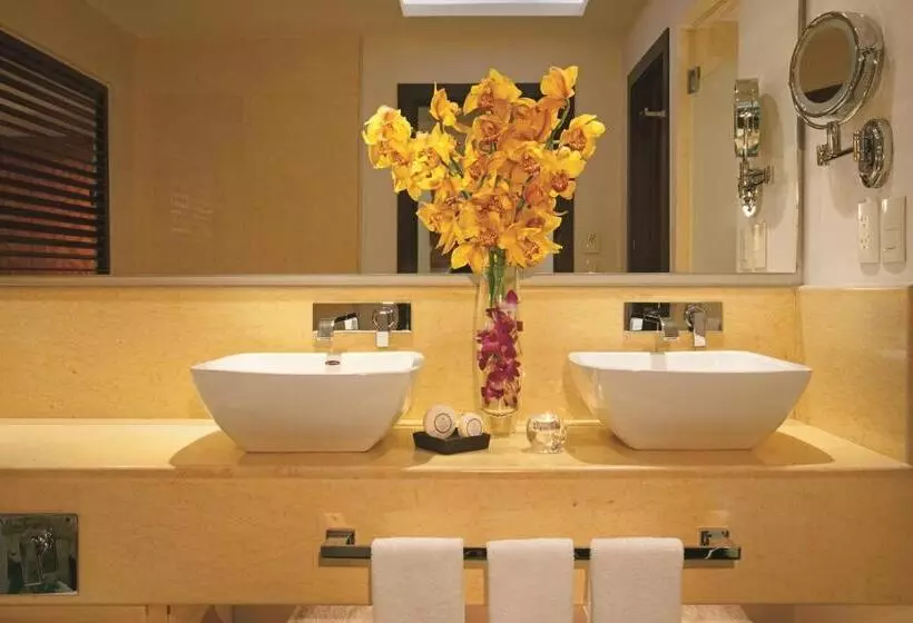 庭の見えるジュニアスイート, Secrets Playa Mujeres Golf & Spa Resort   All Inclusive Adults Only