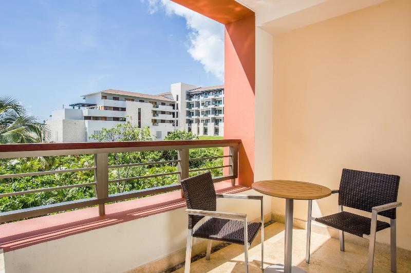 سوئیت جونیور با تخت بزرگ, Secrets Playa Mujeres Golf & Spa Resort   All Inclusive Adults Only