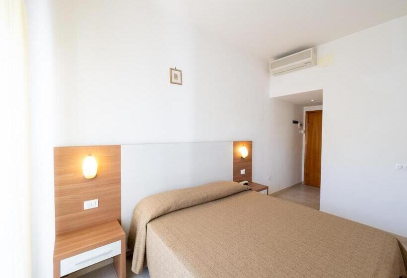 חדר דלוקס עם מרפסת, Blurelda