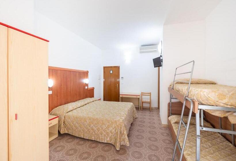 חדר סטנדרט לארבעה, Blurelda