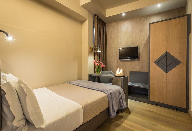 اتاق اکونومی, Florence Old Bridge B&b