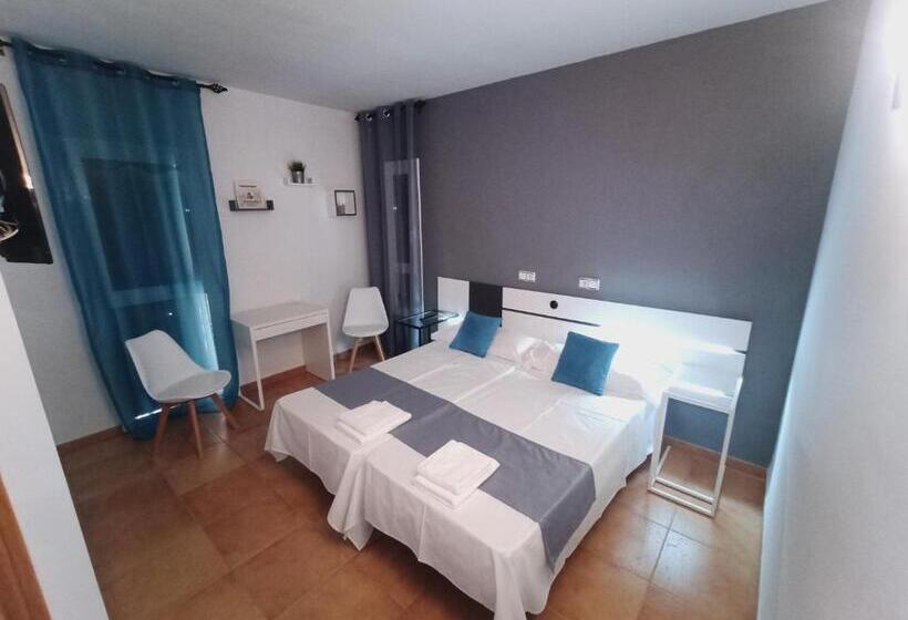 经济房, Hostal Turbon