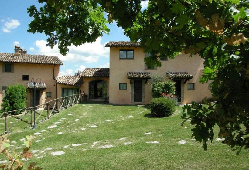 اتاق دوبلکس, Agriturismo La Torriola