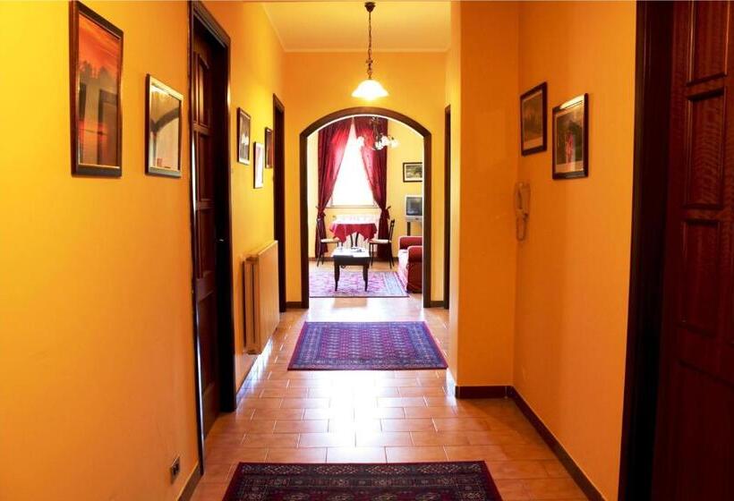 スタンダードトリプルルーム, Ai Tre Parchi Bed And Bike