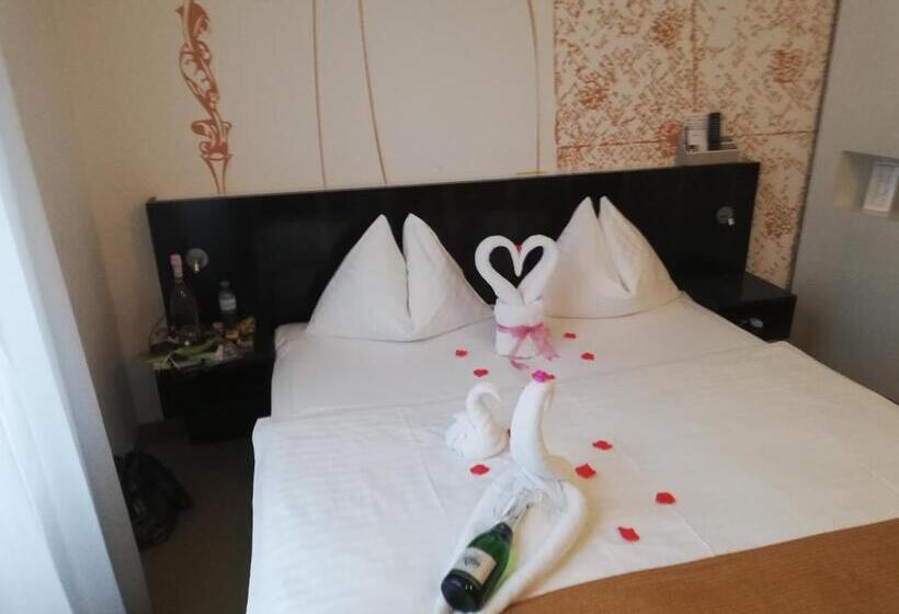 高级大房间, Alma Boutique