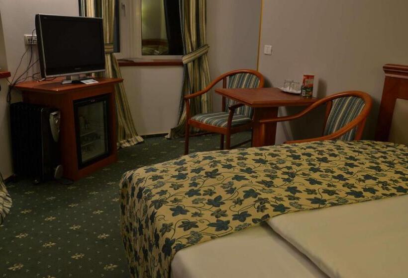 标准单人间, Best Western Plus Lido
