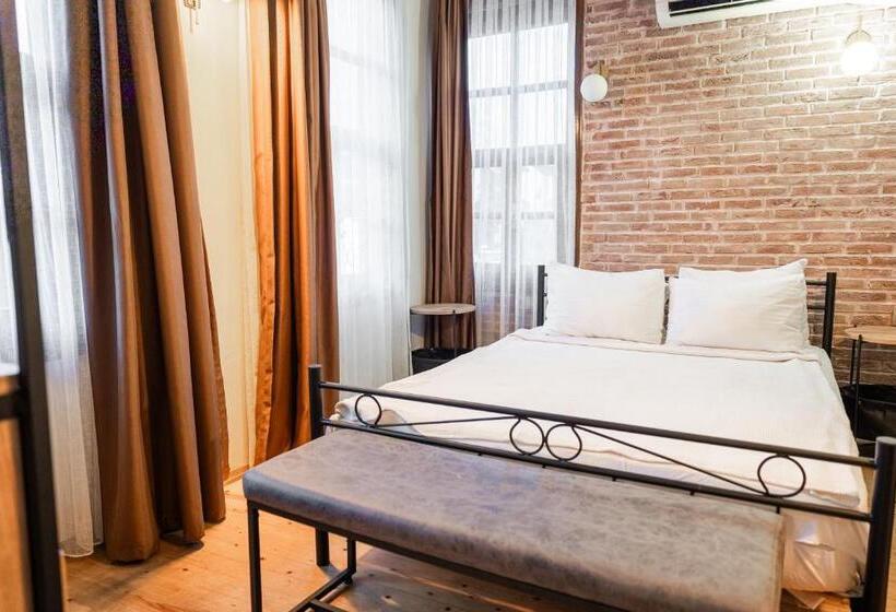 اتاق استاندارد با تخت بزرگ, Blue Sea Garden