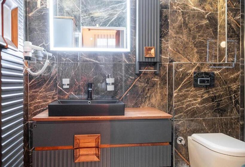 اتاق استاندارد با تخت بزرگ, Blue Sea Garden