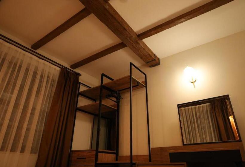 اتاق استاندارد با تخت بزرگ, Blue Sea Garden