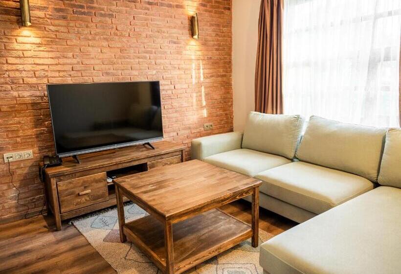 اتاق استاندارد با تخت بزرگ, Blue Sea Garden