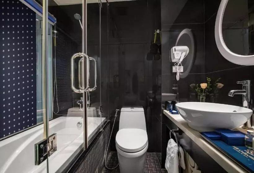 Premium Room City View