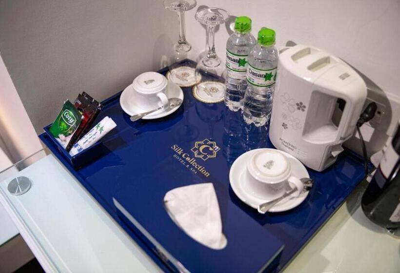 Family Connecting Room