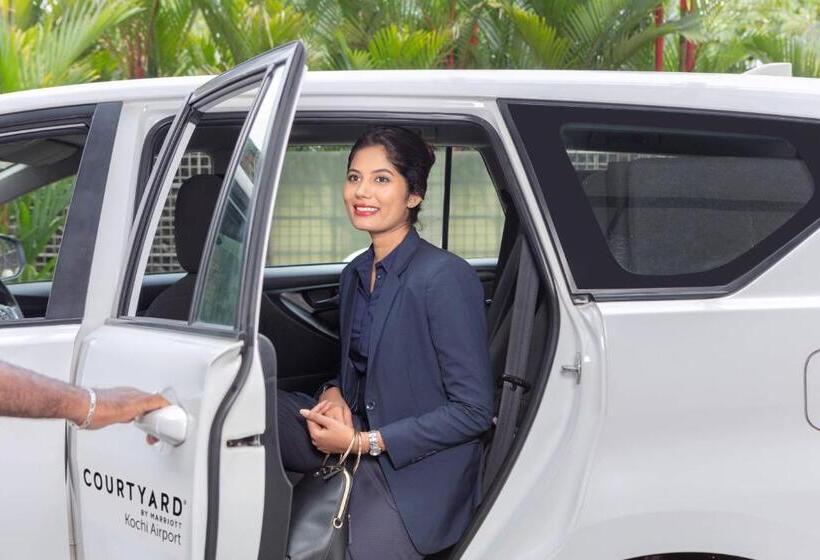 غرفة إدارية سرير كينج, Courtyard By Marriott Kochi Airport