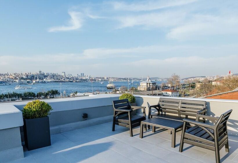 اتاق لوکس با چشم‌انداز دریا, Dream Bosphorus