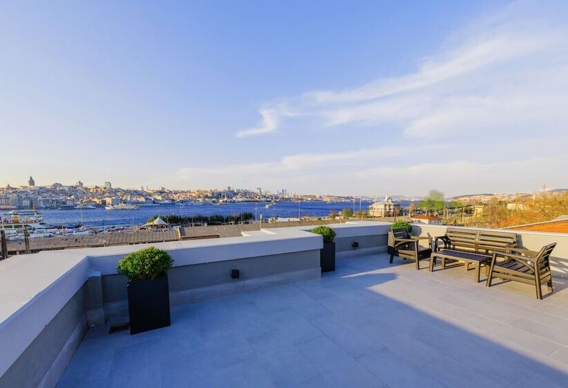 اتاق لوکس با چشم‌انداز دریا, Dream Bosphorus