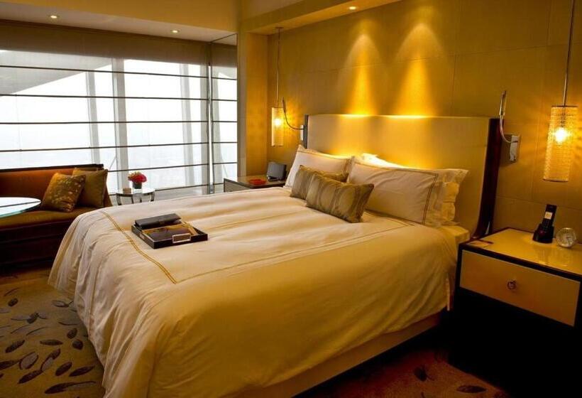 도시전망 디럭스룸 킹침대, Fairmont Nanjing