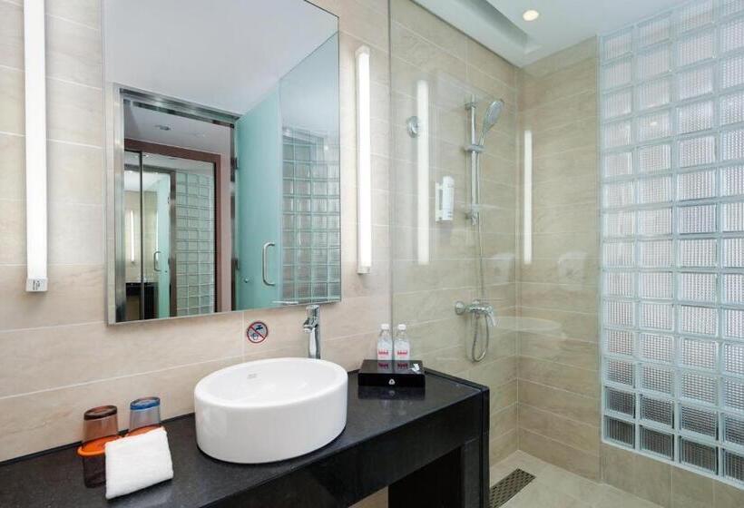 חדר סופריור עם מיטת קינג, Holiday Inn Express Chengdu West Gate By Ihg