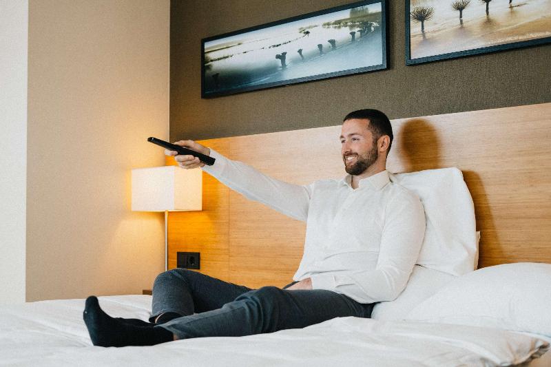 带大床的标准间, Hyatt Place Amsterdam Airport