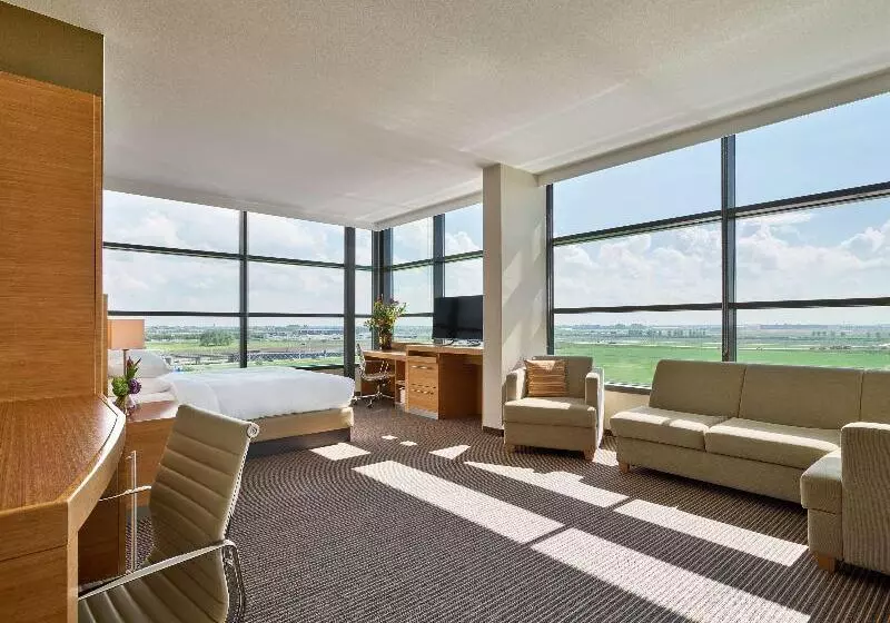 キングサイズベッドのスタンダードルーム, Hyatt Place Amsterdam Airport