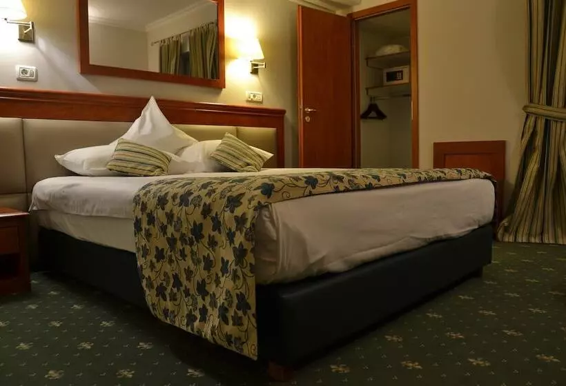 سوییت خانوادگی, Best Western Plus Lido