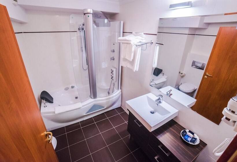 דירת חדר, Best Western Plus Lido