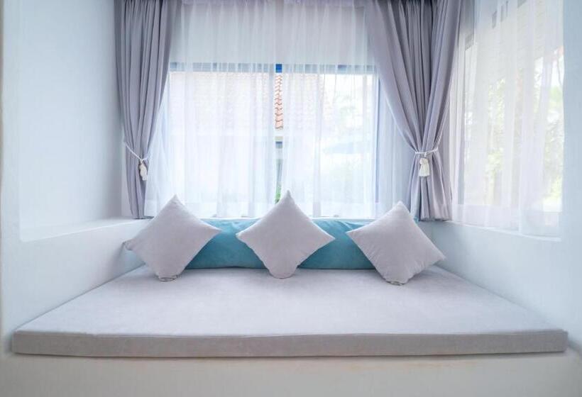 デラックスバンガロー, Ocean Breeze Resort Khaolak