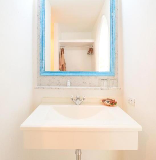 ガーデンビューデラックスルーム, Ocean Breeze Resort Khaolak