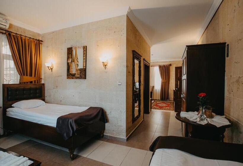 디럭스 4인 룸, Royal Stone Houses  Goreme