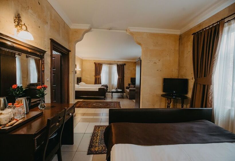 디럭스 4인 룸, Royal Stone Houses  Goreme