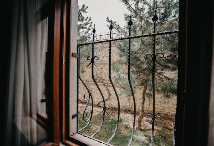 디럭스 트리플 룸, Royal Stone Houses  Goreme