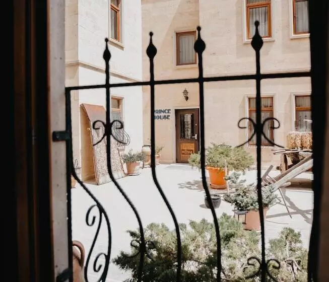 سوییت لوکس, Royal Stone Houses  Goreme