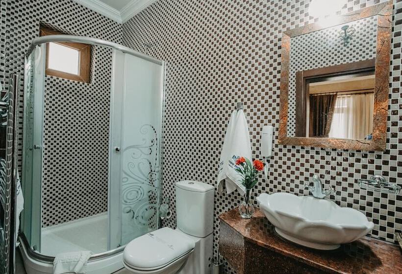 Номер Стандарт с Балконом, Royal Stone Houses  Goreme