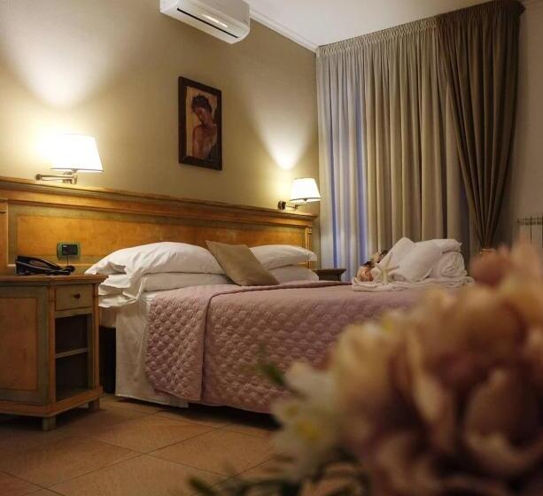 Полулюкс, Santa Caterina