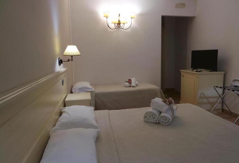 Четырехместный Номер Стандарт, Santa Caterina