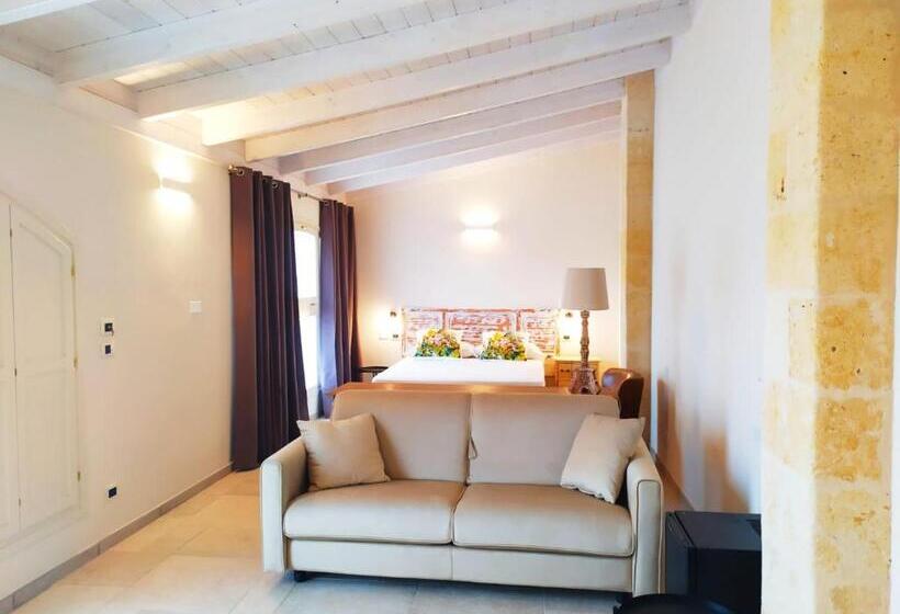 اتاق لوکس, Masseria Baroni Nuovi