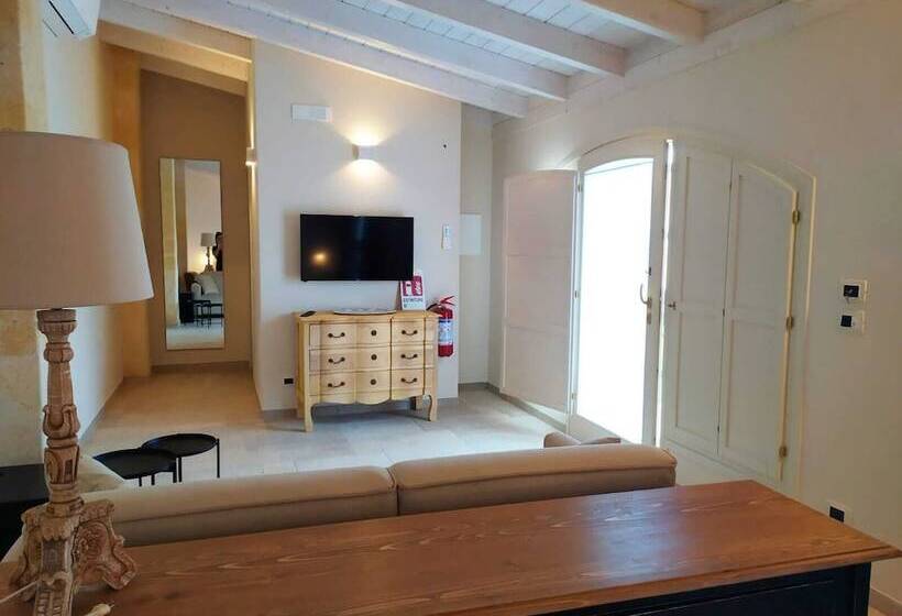 اتاق لوکس, Masseria Baroni Nuovi