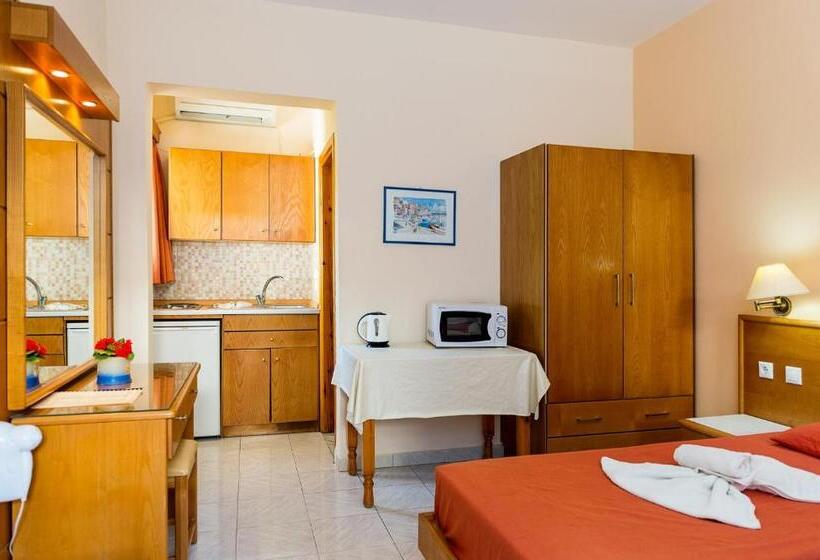 标准工作室, Summer Memories Apart