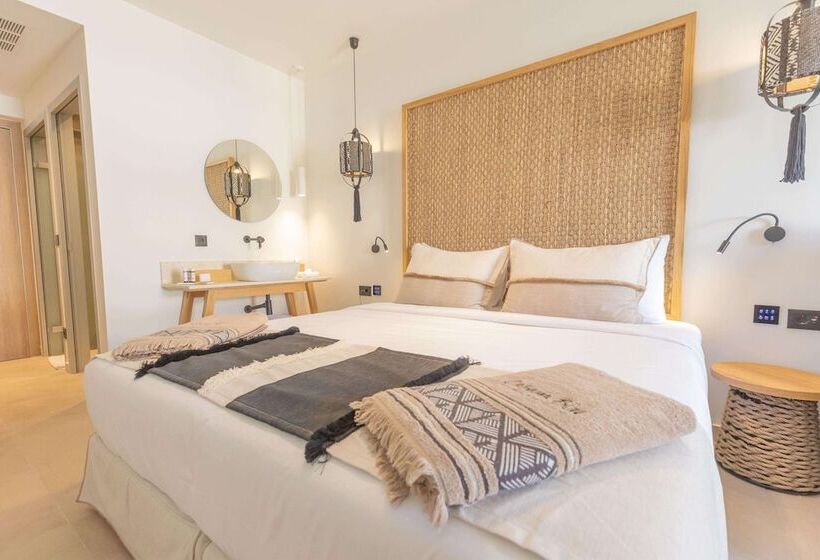 片側に海が見えるデラックスルーム, Cabana Blu Hotel & Suites