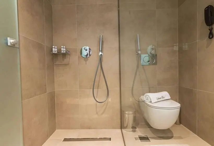 片側に海が見えるデラックスルーム, Cabana Blu Hotel & Suites