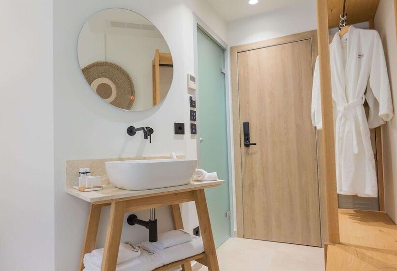 片側に海が見えるデラックスルーム, Cabana Blu Hotel & Suites