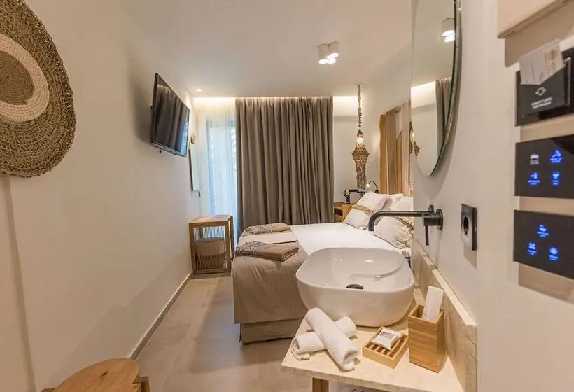 庭の見えるジュニアスイート, Cabana Blu Hotel & Suites