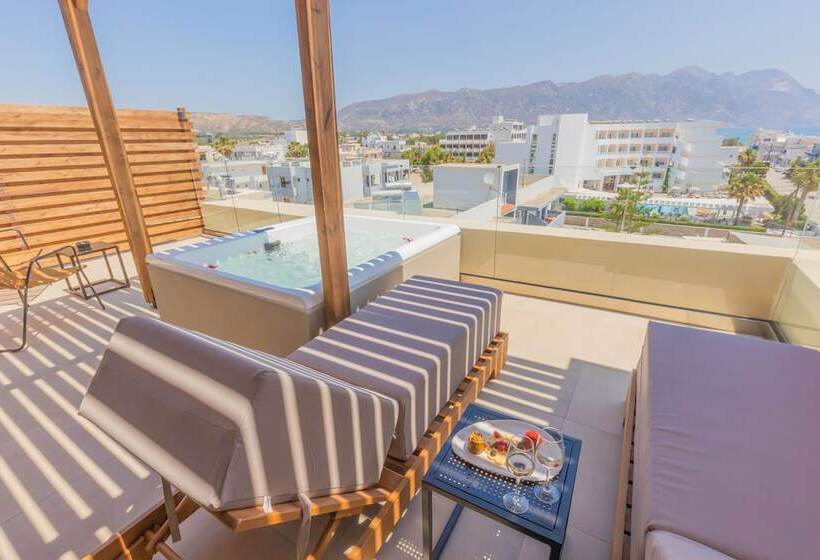 ペントハウススイート, Cabana Blu Hotel & Suites