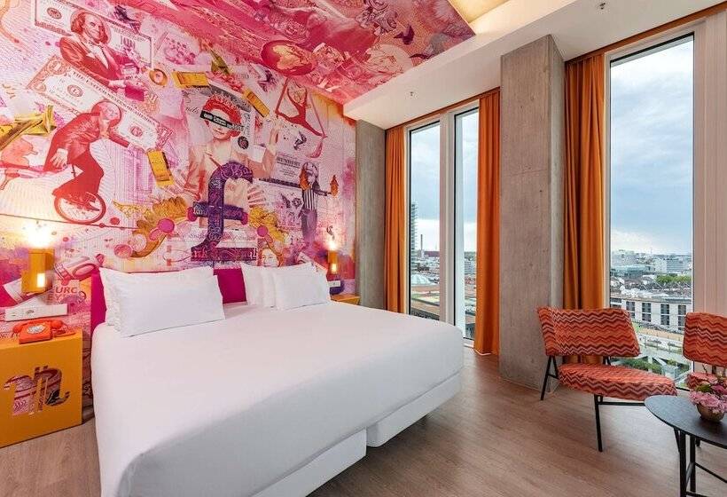 جناح جونيور, Nhow Frankfurt