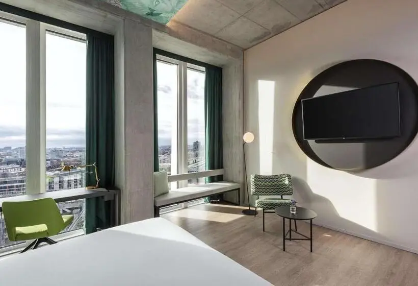 Premium room with view, Nhow Frankfurt