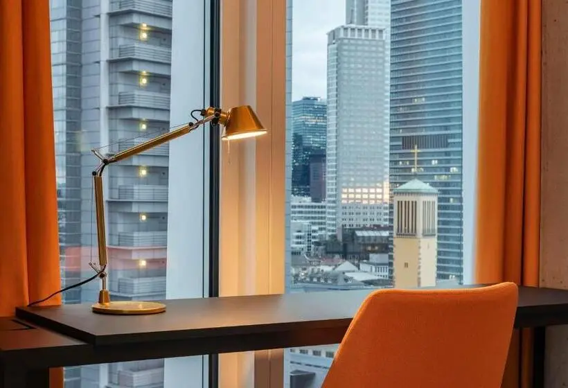 景色の見えるジュニアスイート, Nhow Frankfurt