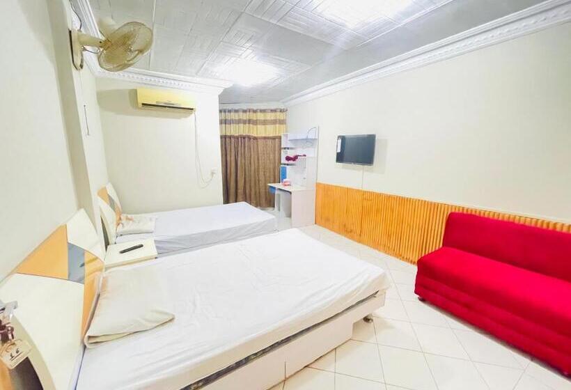 اتاق اکونومی, New Mid City