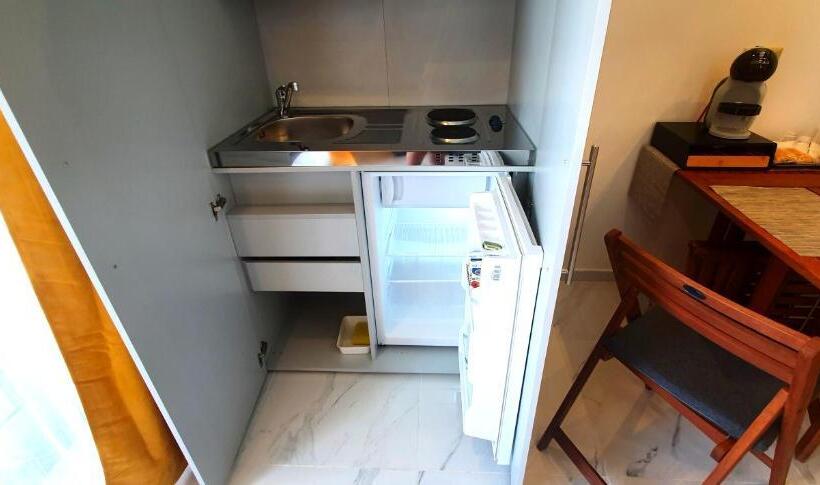 Suite z Hydromasażem, Ercolano Luxury Suite