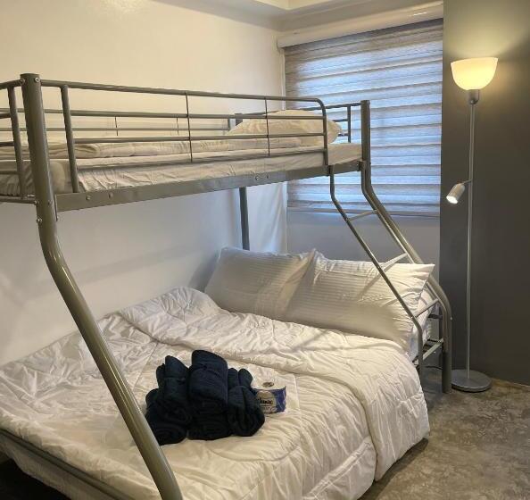 스탠다드 스튜디오, Crib 252 Subic Bay