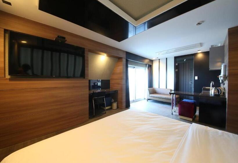 海景标准间带阳台, Moonbay